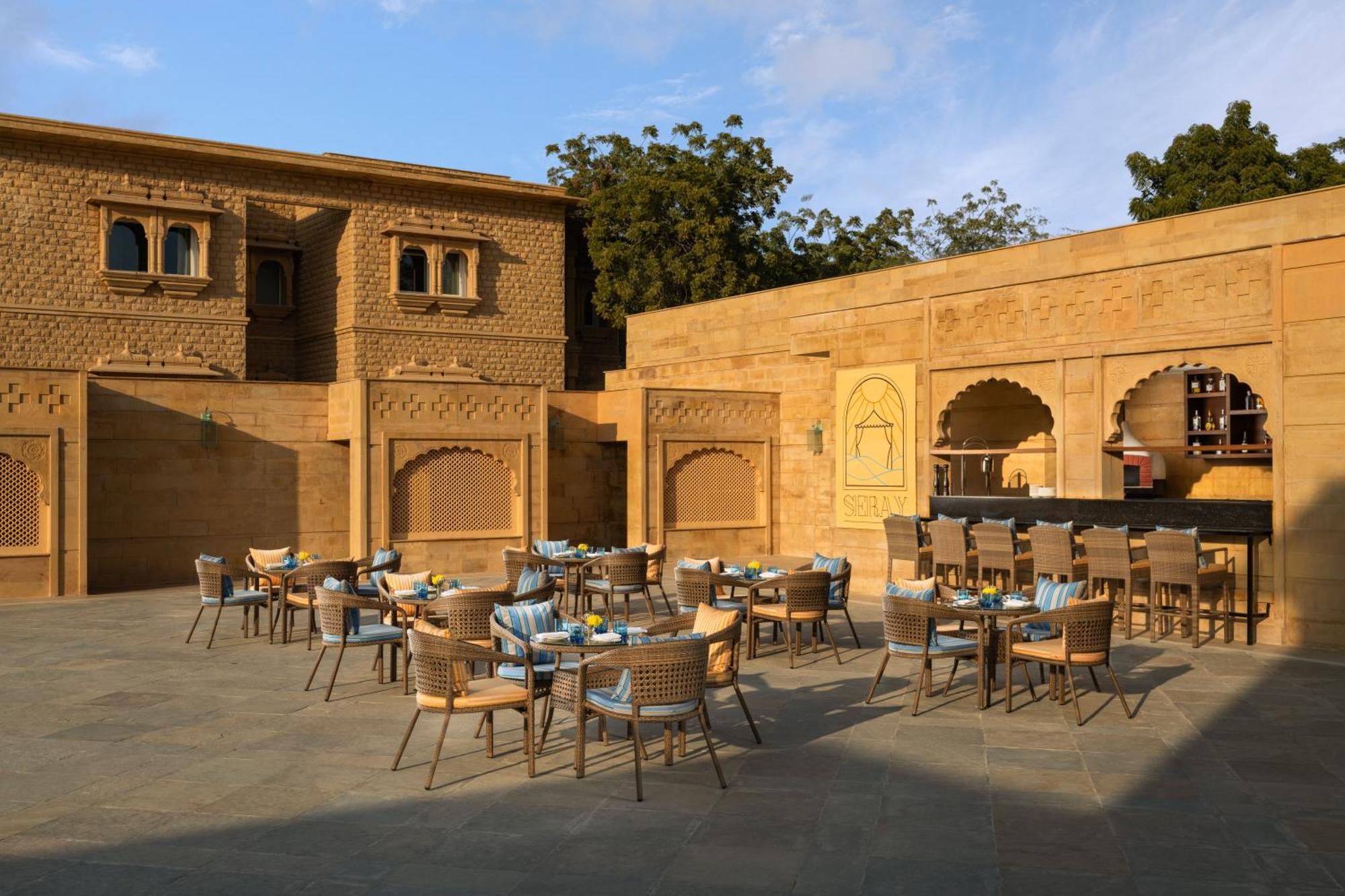 Taj Gorbandh Palace, جيلسامر المظهر الخارجي الصورة
